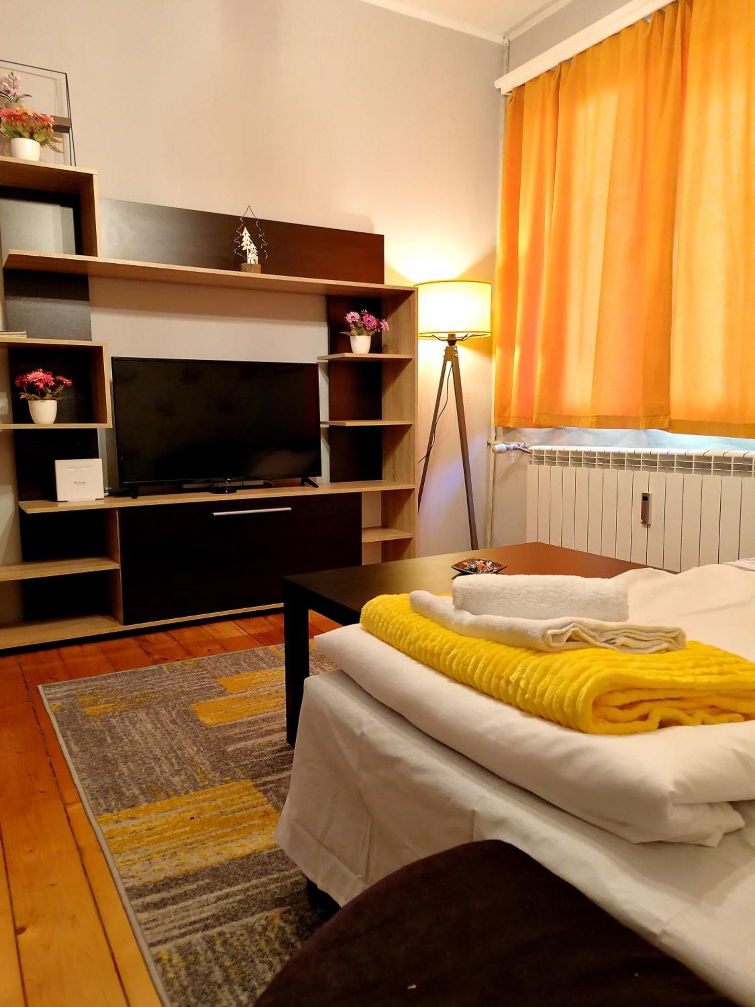 "Crystal" - The Cozy Place In The Heart Of Sofia Apartment Ngoại thất bức ảnh