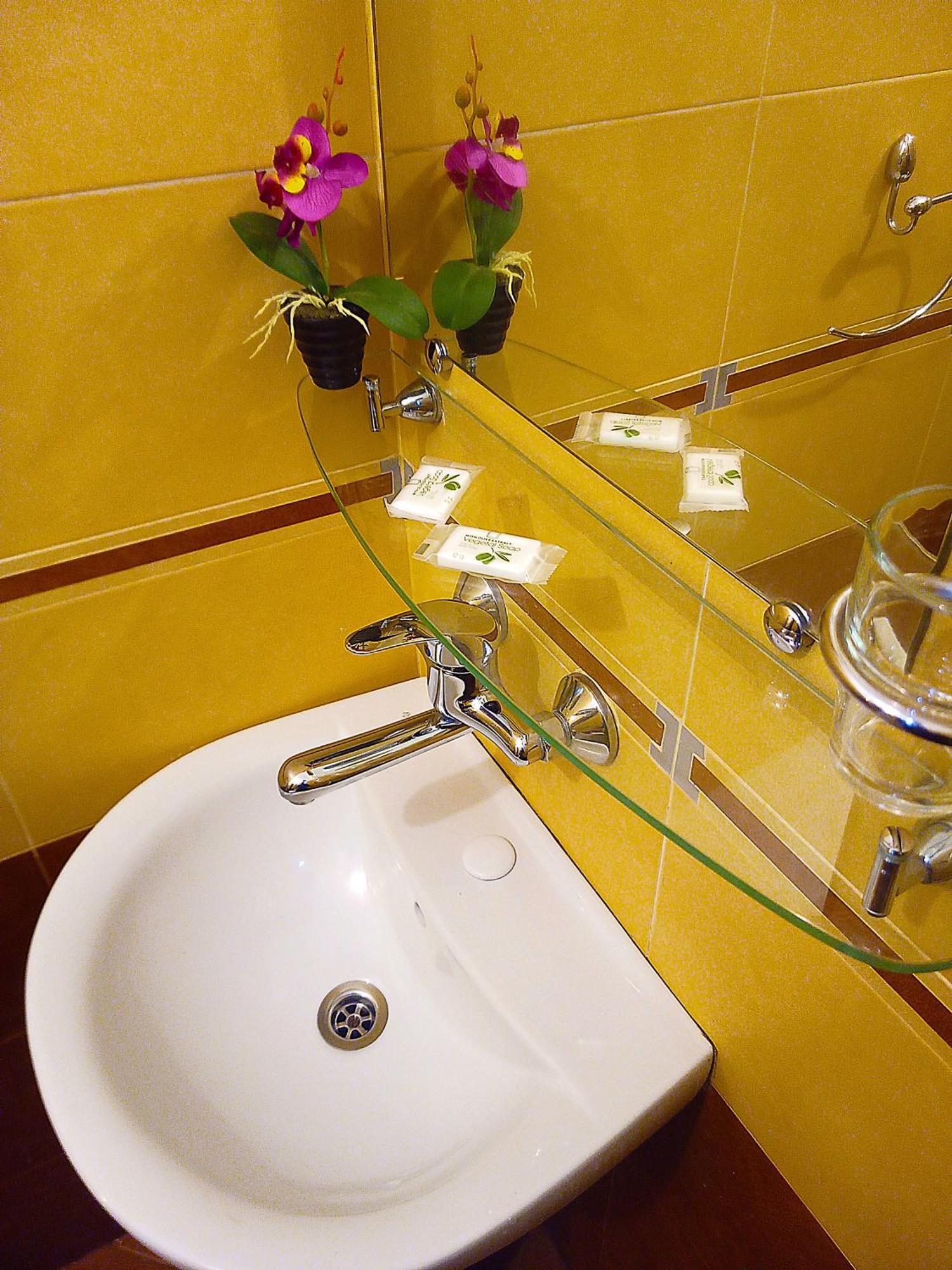 "Crystal" - The Cozy Place In The Heart Of Sofia Apartment Ngoại thất bức ảnh